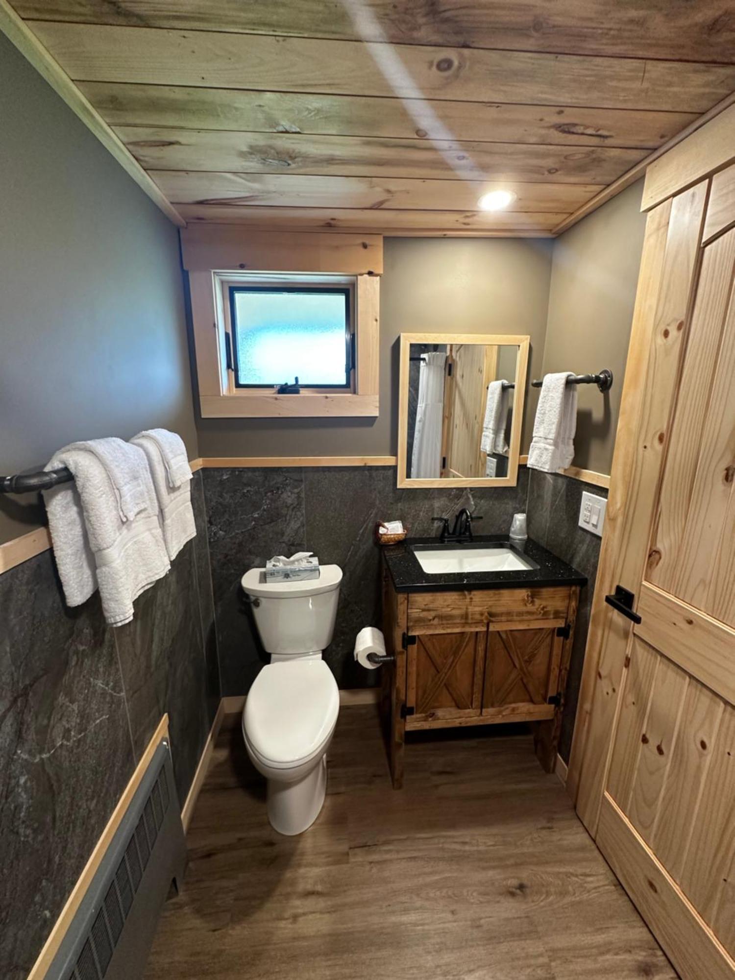 The Lodge At Loon Lake Chestertown Extérieur photo